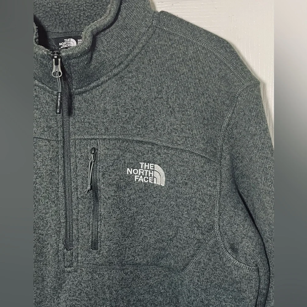 The North‎ Face Gray Men’s 1/4 Zip Fleece Pullover Sweater Sz L/G